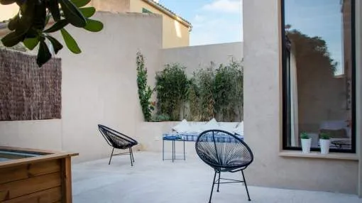 Ground floor flat with nice patio and swimming pool Ground floor flat with nice patio and swimming pool
