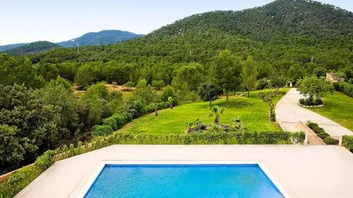 Exclusive property in Santa Maria surrounded by nature. Exclusive property in Santa Maria surrounded by nature.