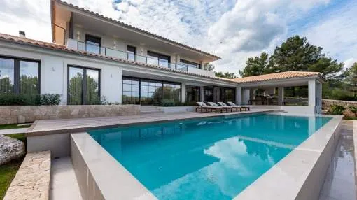 Newly built luxury villa in Bonanova with views to Bellver Castle Newly built luxury villa in Bonanova with views to Bellver Castle
