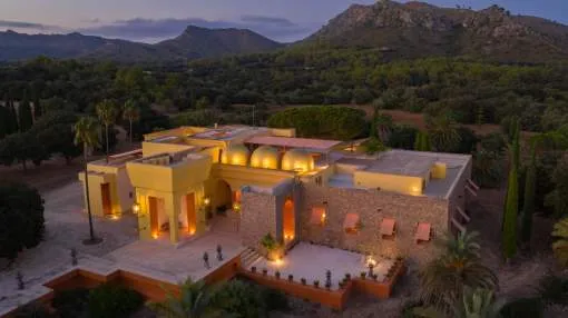 Spectacular country residence in Arta Spectacular country residence in Arta