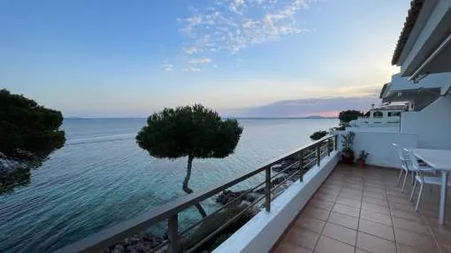 Fantastic flat with sea views and direct access to the sea in Alcanada for short term rent Fantastic flat with sea views and direct access to the sea in Alcanada for short term rent