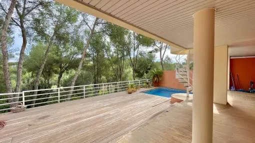 Spacious Duplex with Private Pool in Bendinat