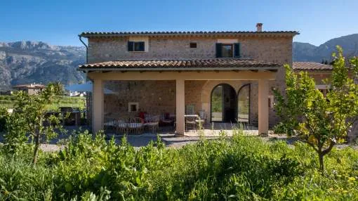 Sunny finca only a few minutes walking distance to Puerto de Sóller