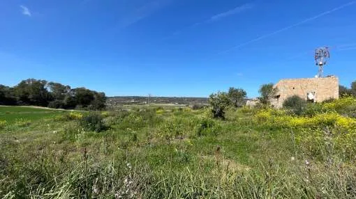 Plot with panoramic views in Manacor