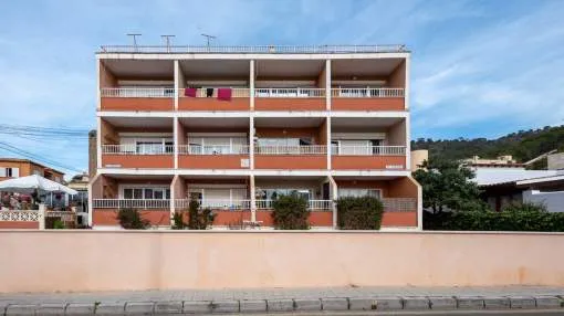 Entire building for sale in prime location in Paguera