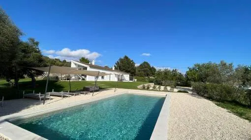 Beautiful modern finca with Mediterranean design in Establiements Beautiful modern finca with Mediterranean design in Establiements