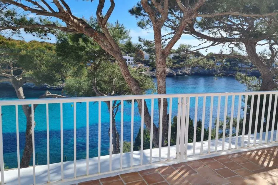 Villa with direct access to the sea in Cala D'Or