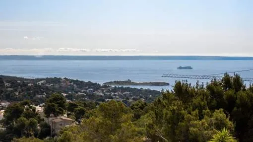 Sea view villa with holiday rental licence in Costa d'en Blanes