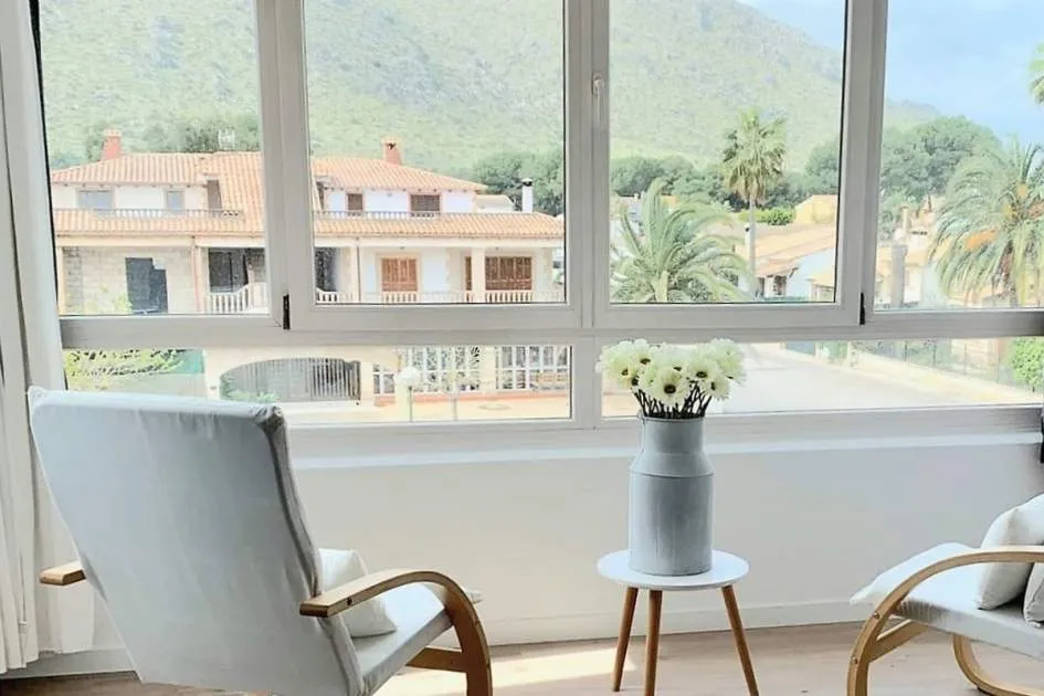 2 bedroom flat with a holiday license for sale in Puerto Alcudia