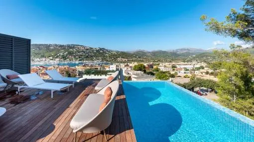 New Sea View Villa with Large Garden & Rooftop Pool New Sea View Villa with Large Garden & Rooftop Pool
