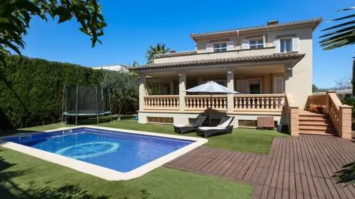 Detached house with a pool for sale in Son Puig