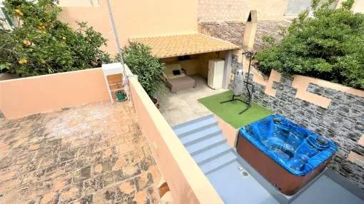 Spacious Townhouse in the centre of Artà