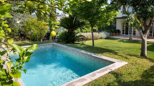 Spacious and well maintained villa with pool and garage in Palma Spacious and well maintained villa with pool and garage in Palma
