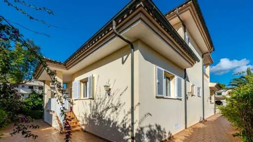 Lovely family villa in Colònia Sant Jordi, easy walking to the beach Lovely family villa in Colònia Sant Jordi, easy walking to the beach