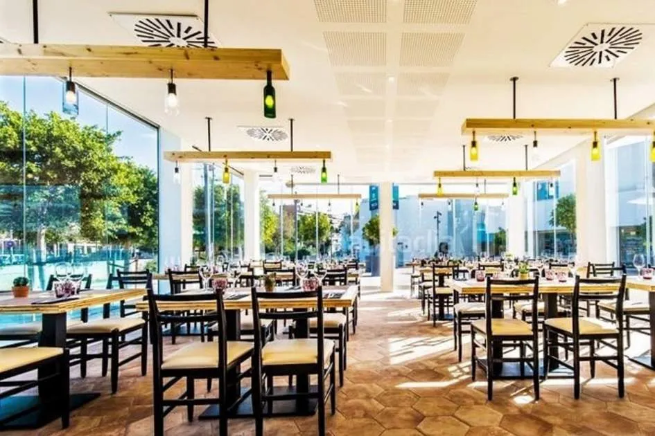 New restaurant for rent in the commercial centre of Calvià for 200 people