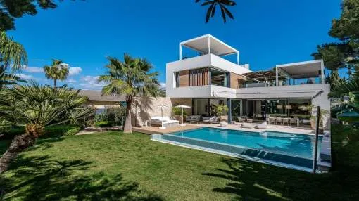 Design sea view villa in a quiet and well-kept neighborhood Design sea view villa in a quiet and well-kept neighborhood