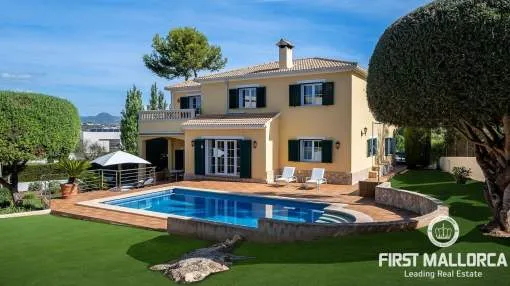 Villa in Nova Santa Ponsa move in ready and with sea views