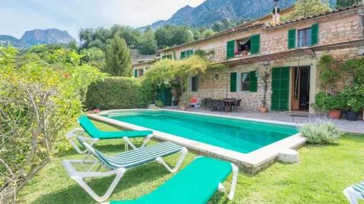 Stunning finca with two houses and two holiday rental licenses in Biniaraix