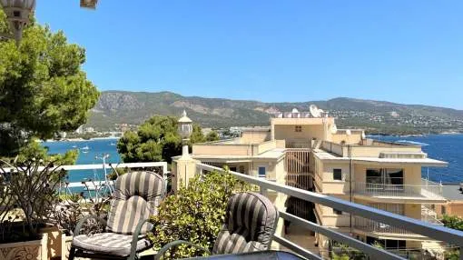 Spacious apartment for sale with fantastic views to the sea