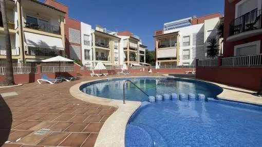 Penthouse in green and quiet area of Secar de la Real