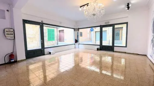 Commercial premises 50 metres from the central square in Sa Pobla Commercial premises 50 metres from the central square in Sa Pobla