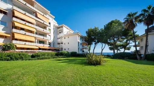 Stylish apartment enjoying a south west location frontline to the beach steps from Puerto Portals