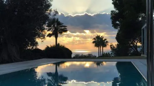 Fantastic modern Villa with breathtaking sea views, pool, large garden and holiday rental licence in Santa Ponsa