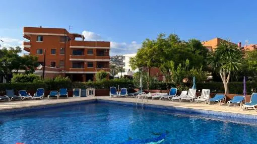 Fantastic newly completely renovated, spacious Apartment with a communal pool in Santa Ponca