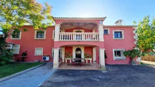 Long-term villa for rent near Palma.