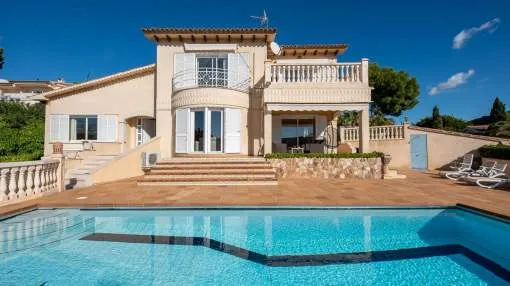 Villa with sea views in Costa d'en Blanes