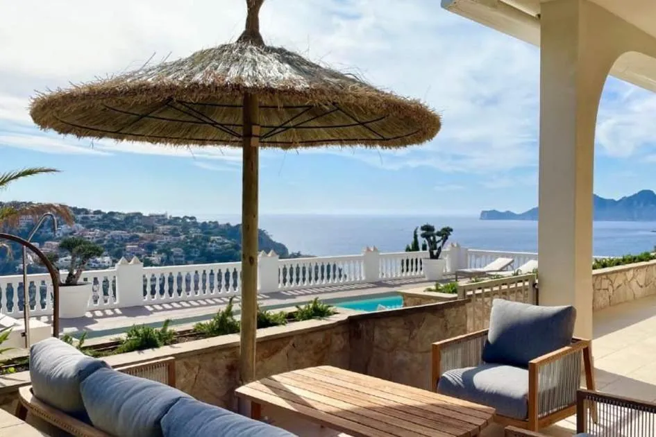 Renovated 3-Bedroom Villa in Andratx with incredible sea views
