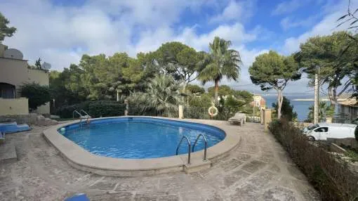 Intimate and cosy with a view of the bay of Palma