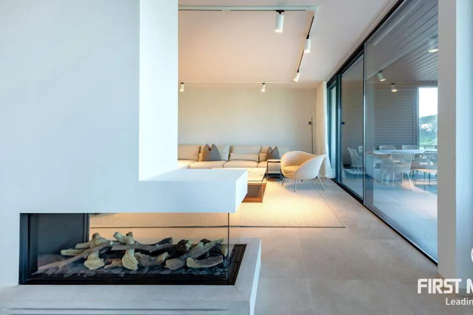 New Sea View Villa with Large Garden & Rooftop Pool