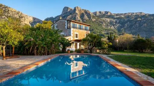 Unique property with pool and guest house in Soller on the west coast of Mallorca