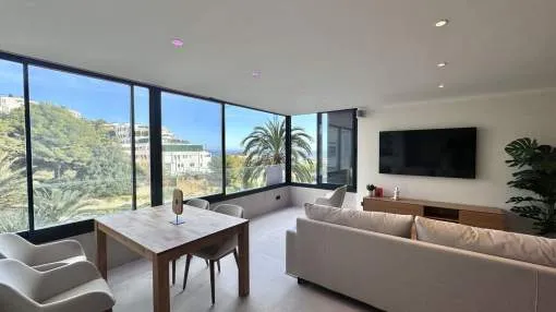 Luxury apartment with sea views and direct access to the port in Puerto Portals for sale