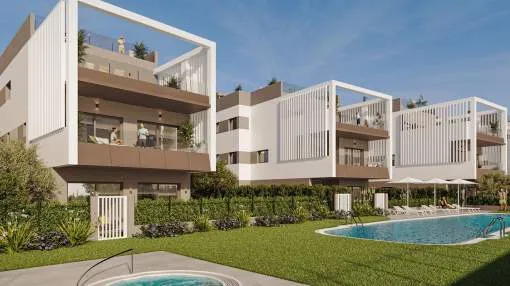 Newly built apartments and maisonettes right by the sea