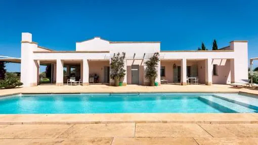 Magnificent country estate of modern and Mediterranean ambience Magnificent country estate of modern and Mediterranean ambience
