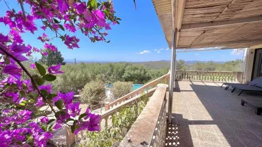 Country house with swimming pool and panoramic sea views Country house with swimming pool and panoramic sea views