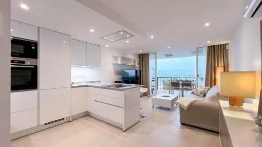 Fantastic triplex with sea views in Alcúdia for short-term rental