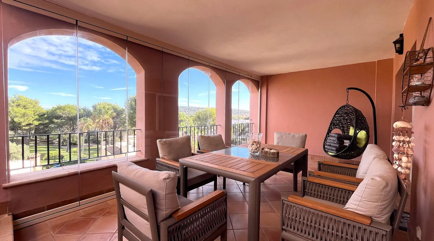 Spacious penthouse in Nova Santa Ponsa with rooftop terrace and parking Spacious penthouse in Nova Santa Ponsa with rooftop terrace and parking