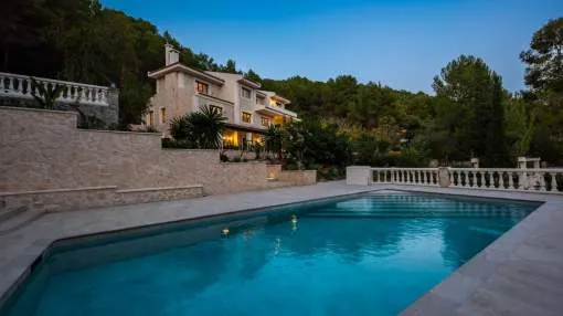 Exclusive Luxury Estate with Mallorcan Rustic Style Exclusive Luxury Estate with Mallorcan Rustic Style