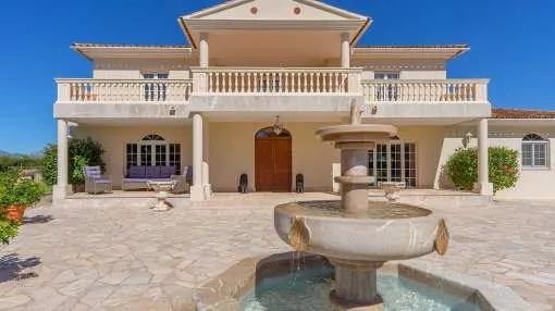 Exclusive villa with pool and stunning garden in Binissalem