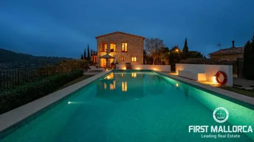 Magnificent villa for sale in Galilea (Puigpunyent) with a pool and Vacation Rental License. Magnificent villa for sale in Galilea (Puigpunyent) with a pool and Vacation Rental License.