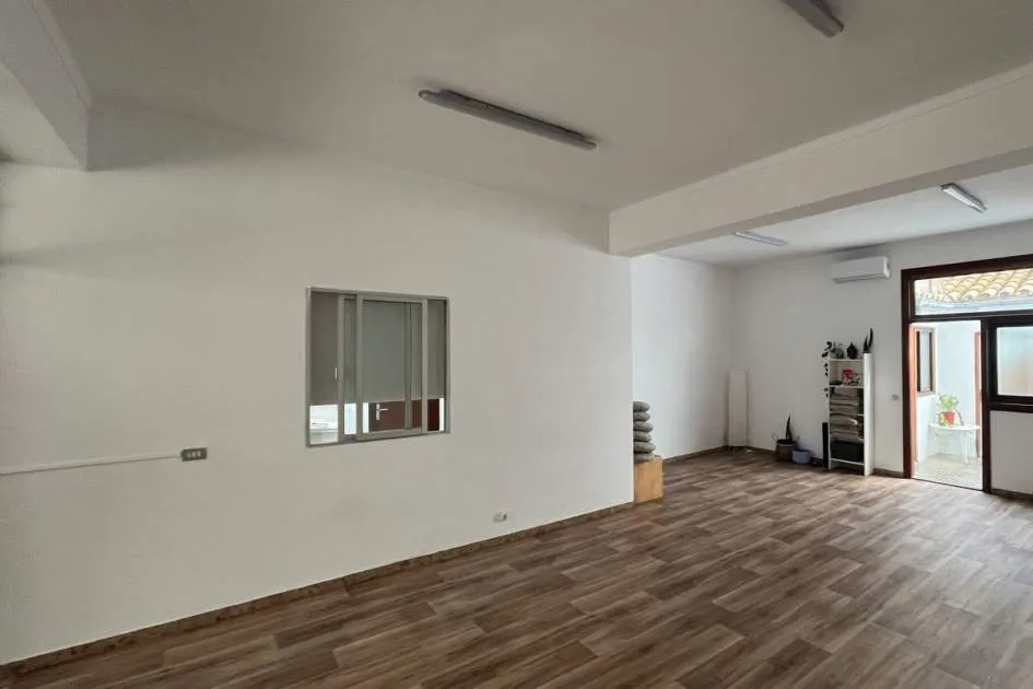 103 SqM in the Heart of Town!