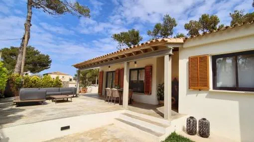 Charming, contemporary renovated home in El Toro – just minutes from Port Adriano
