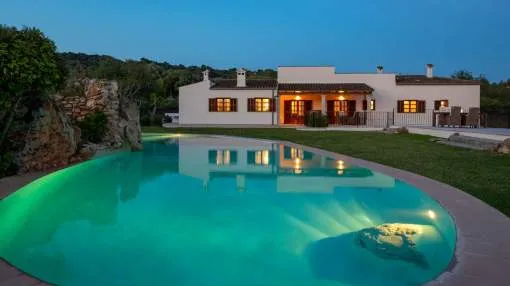 Tastefully refurbished country house with guest house and panoramic views in Manacor for sale Tastefully refurbished country house with guest house and panoramic views in Manacor for sale
