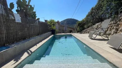 Charming townhouse in Pollença with pool and views of Puig de Maria for rent Charming townhouse in Pollença with pool and views of Puig de Maria for rent