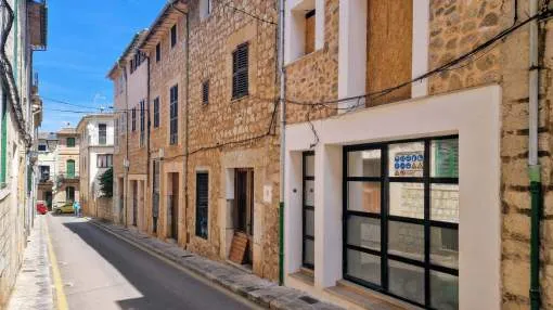 Charming XIX century, renovated townhouse