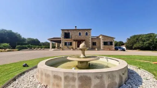 Charming country house with pool in Algaida Charming country house with pool in Algaida