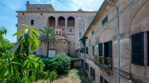 Charming 19th-Century City Palace in the Heart of Llucmajor